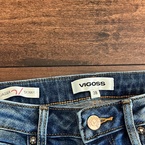 NWOT VIGOSS JAGGER SKINNY - MEDIUM WASH size 28 - Picture 3 of 4